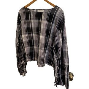 Urban Outfitters Large Slightly Cropped Plaid Lace up sleeves details